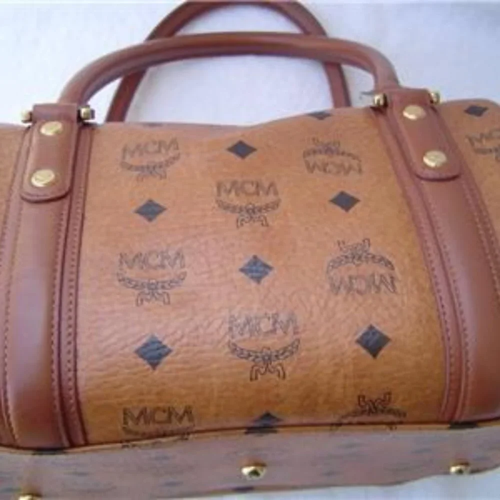 AUTHENTIC MCM COGNAC SIGNATURE LEATHER SMALL SATCHEL WITH KEYCHAIN EUC - Picture 10 of 16